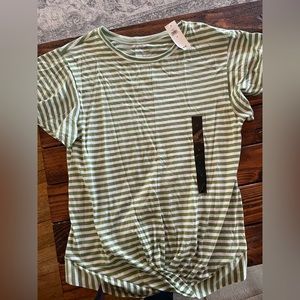 Brand new banana republic t shirt